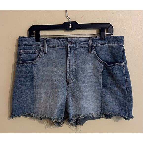 Women’s Frayed super high rise denim cutoff shorts size 32 - Picture 1 of 3